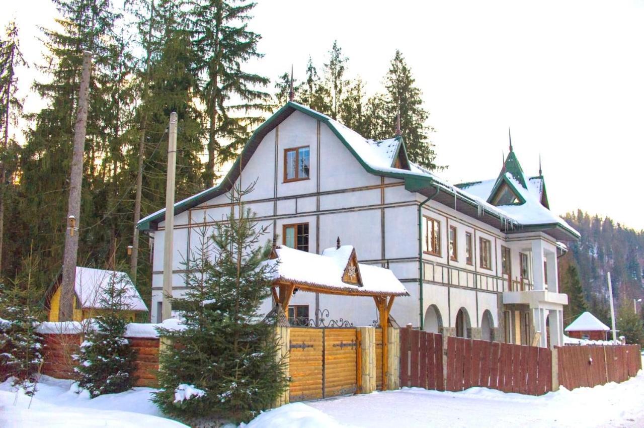 Hotel Galushko Mykulytschyn Exterior foto